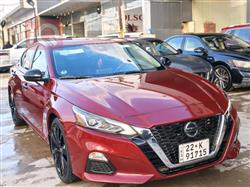 نیسان ئەلتیما